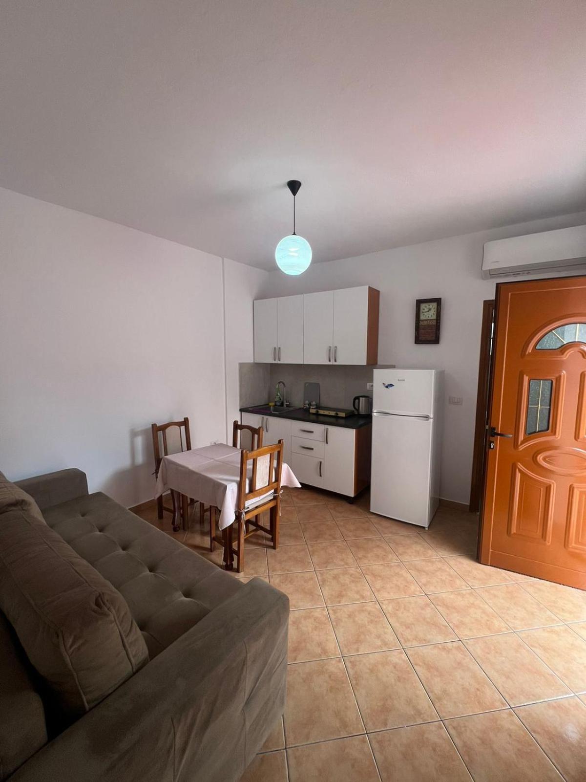Dangolli House Διαμέρισμα Vlorë Εξωτερικό φωτογραφία